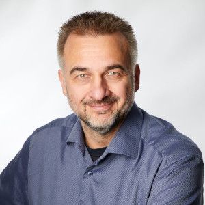 Dr. Christian Schwegler